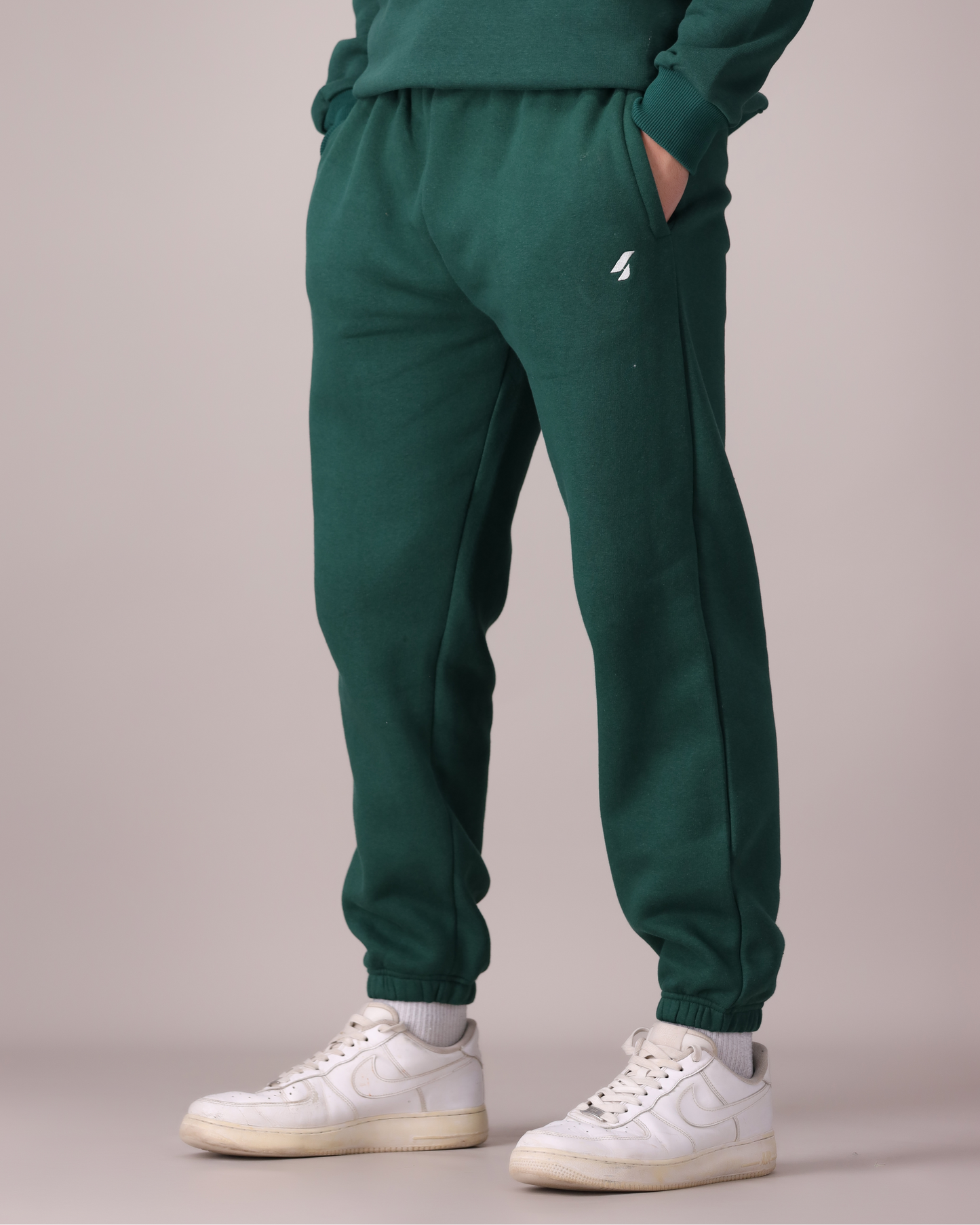 JOGGER TROUSER