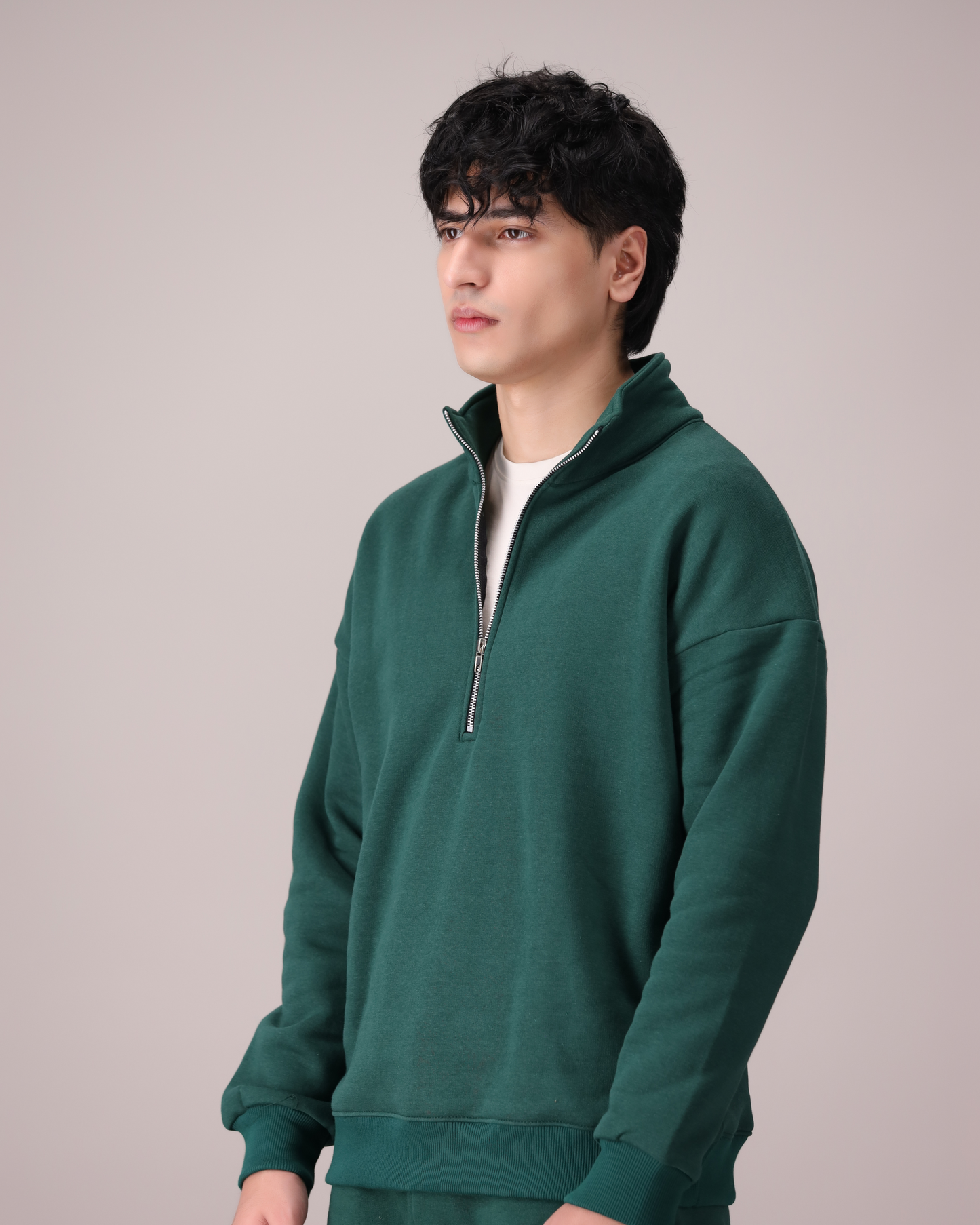 HALF ZIP SWEATSHIRT